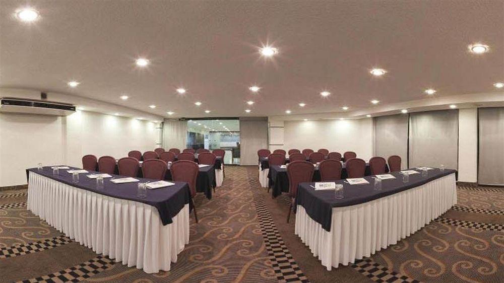 Holiday Inn Express Toluca By Ihg Dış mekan fotoğraf