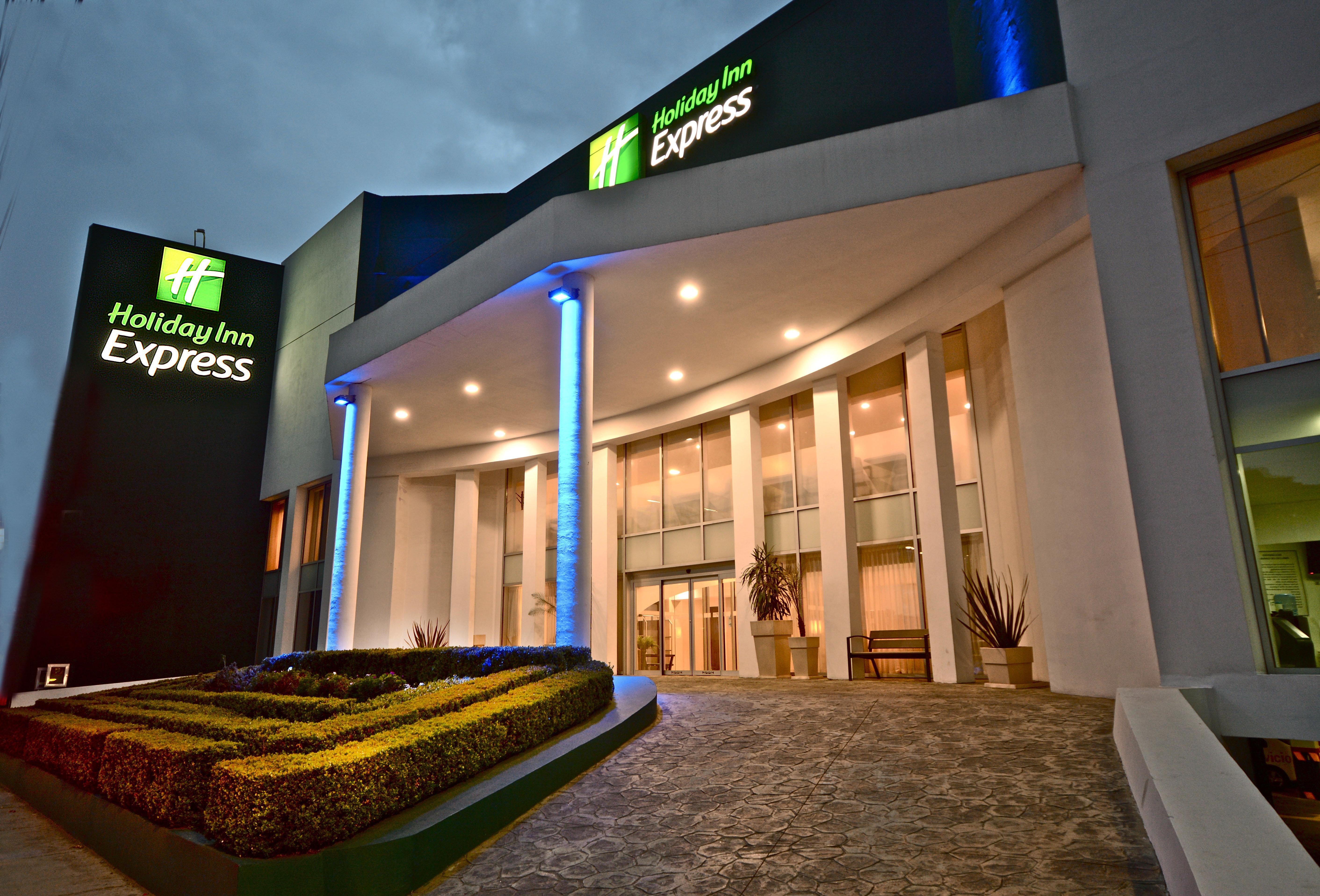 Holiday Inn Express Toluca By Ihg Dış mekan fotoğraf