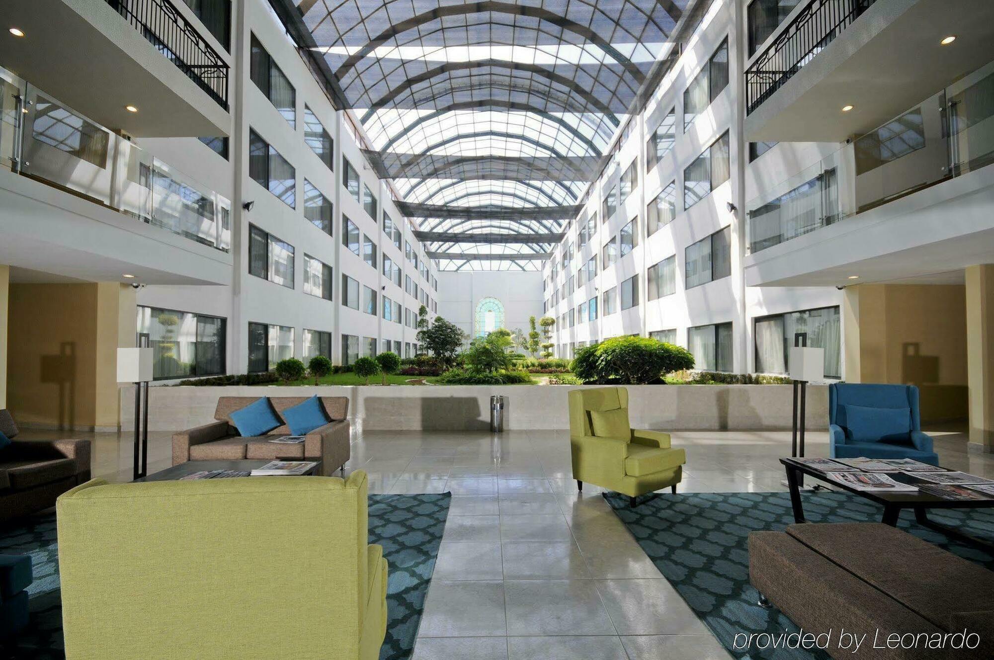 Holiday Inn Express Toluca By Ihg Dış mekan fotoğraf